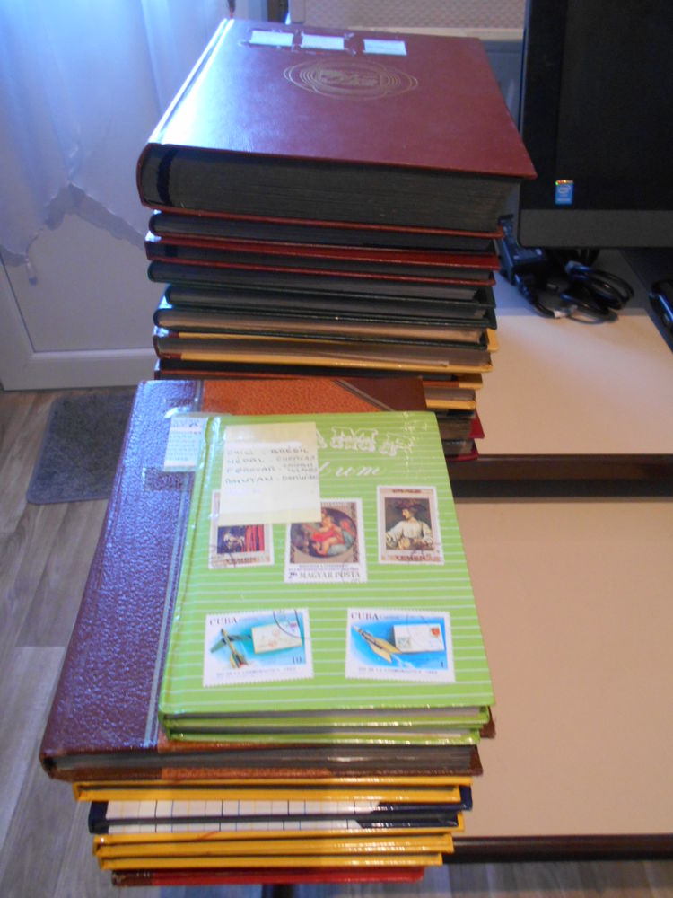 WHISKY - 25 ALBUMS : 20.724 TIMBRES du Monde 1400 Dammarie-les-Lys (77)