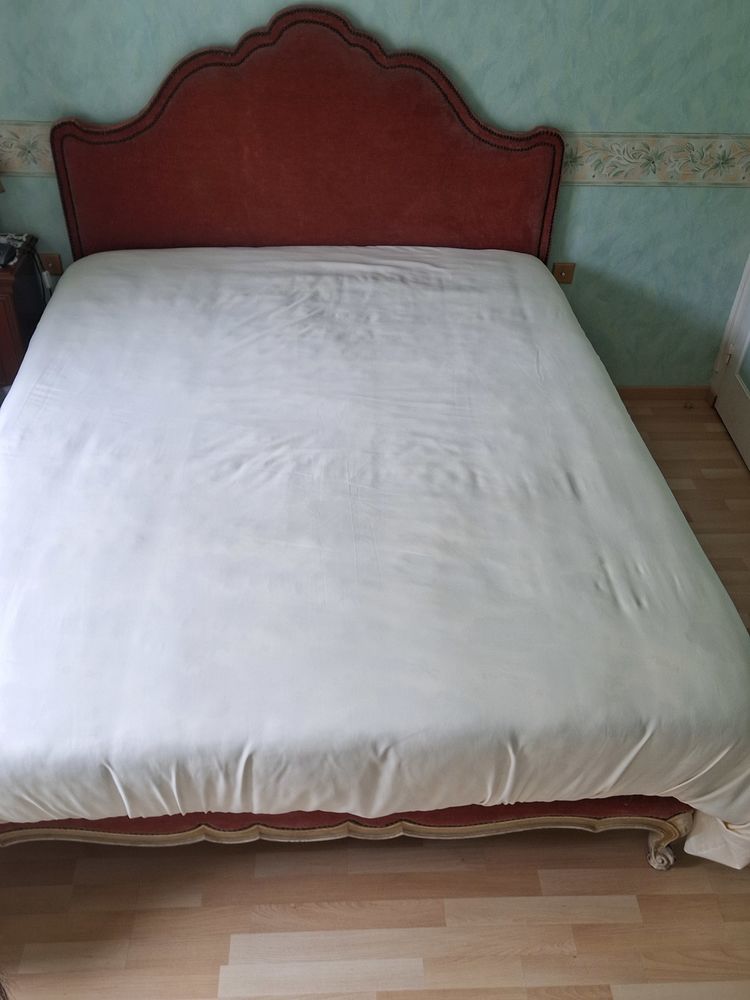 Lit 160 x200 + sommier + matelas 250 P�rigueux (24)