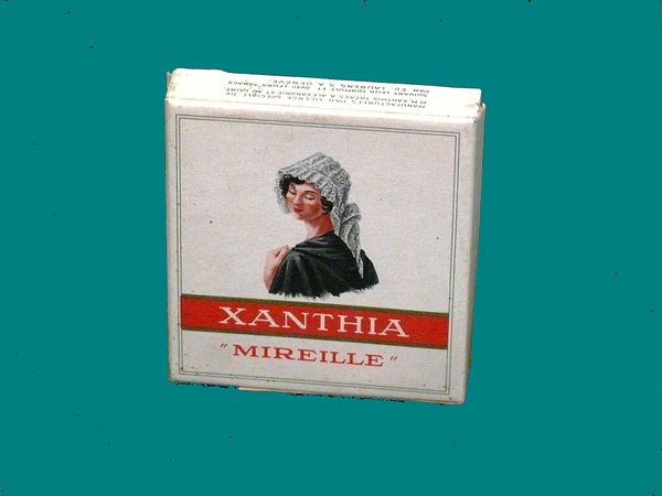 XANTHIA - paquet cigarette vide / prixportcompris 6 Lille (59)