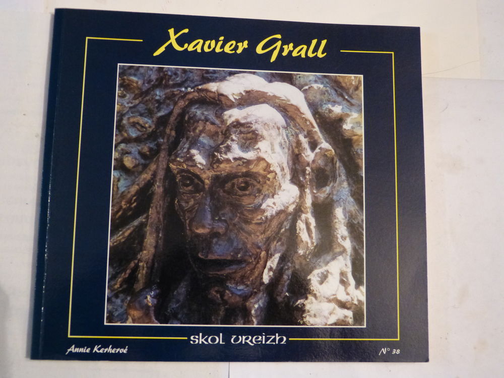 XAVIER GRALL  par  ANNIE KERHERVE 8 Brest (29)