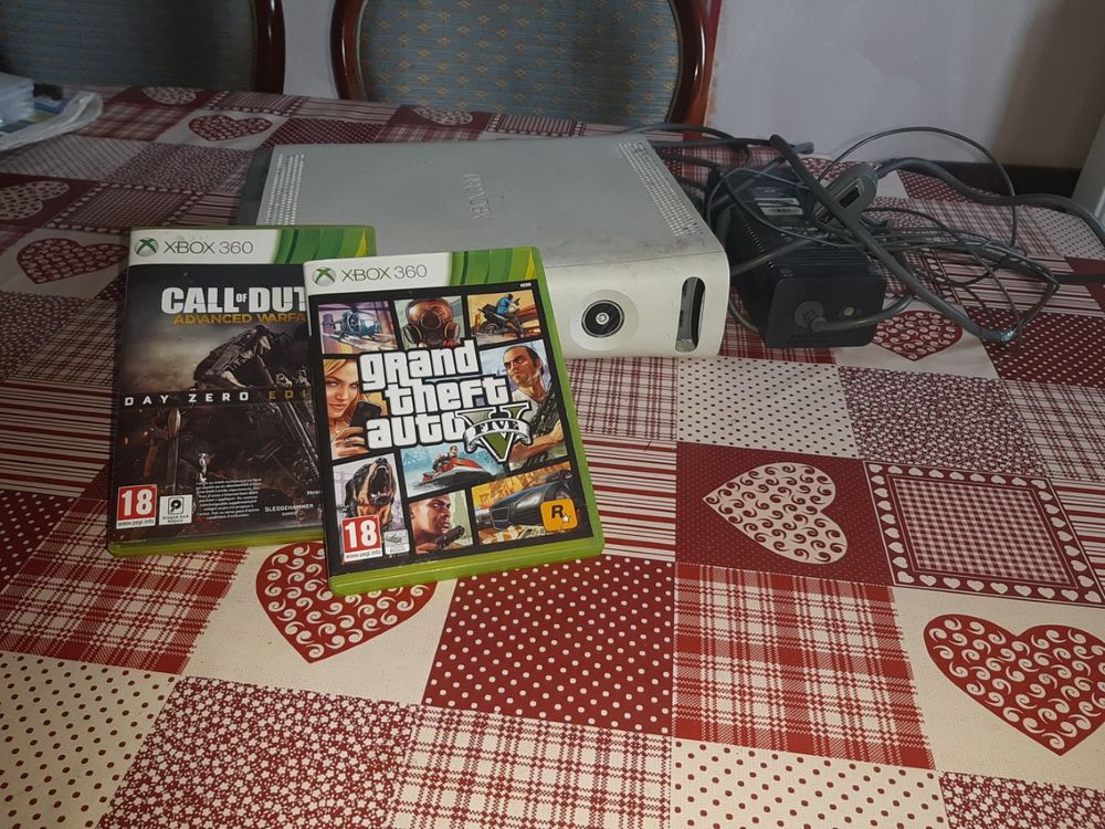 Xbox 360 Prix NEGOCIABLE 60 Orleans (45)