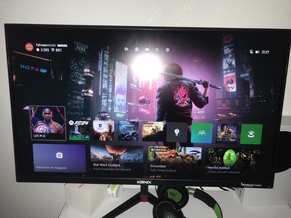 Xbox s�ries  + �cran gamer 1 Maubeuge (59)