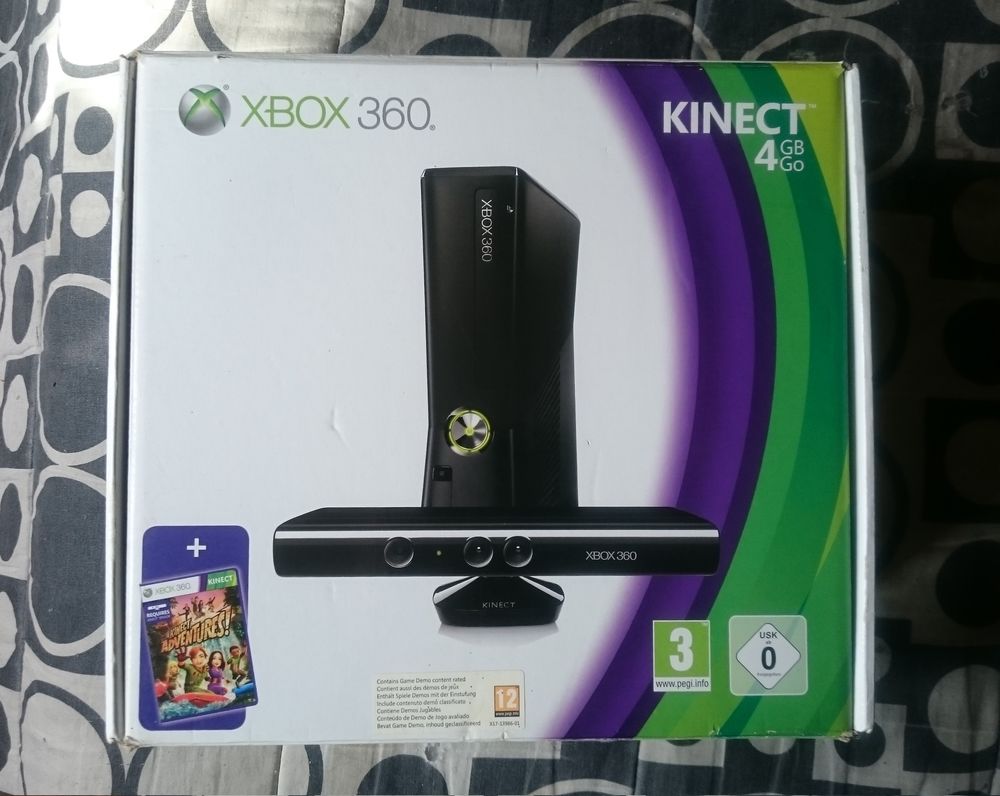 Xbox 360 Slim Noir 4GO Pack Kinect Adventure 80 Amiens (80)
