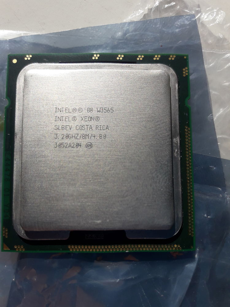Xeon W3565 socket 1366 20 L�zignan-Corbi�res (11)