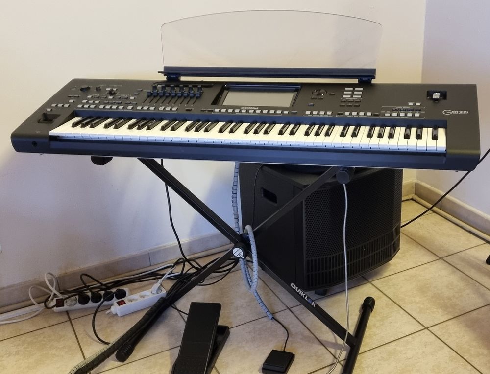  Yamaha Genos V2 3300 Sainte-Clotilde (97)