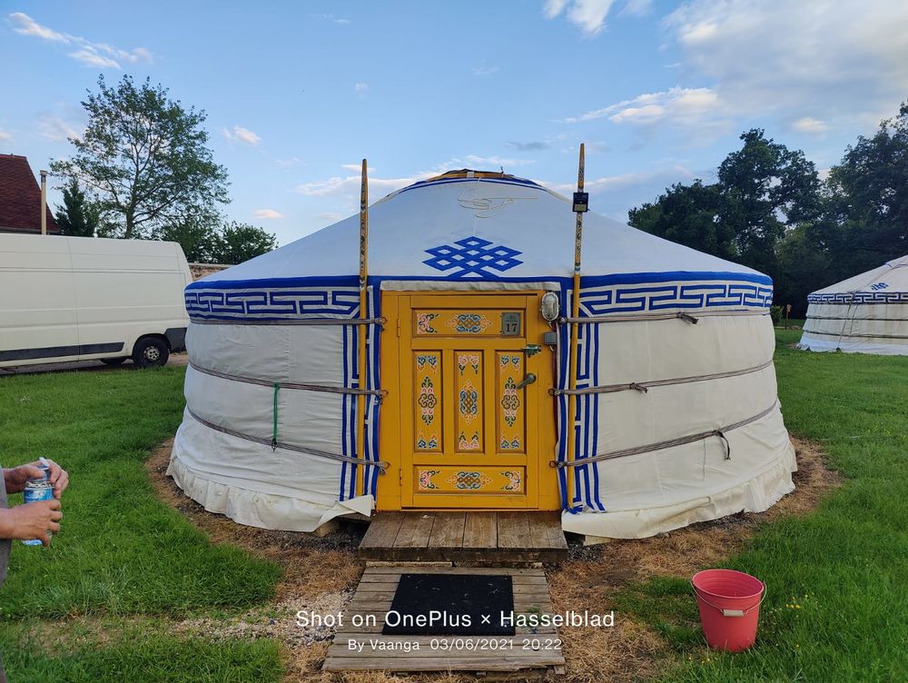 Yourtes mongoles 2500 La Chapelle-Gauthier (77)