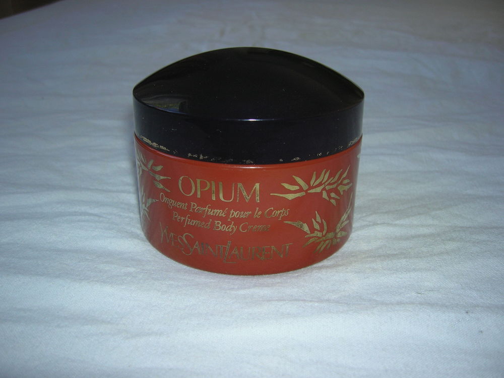 Yves Saint Laurent Opium Pot en verre 7 Ch�teauroux (36)