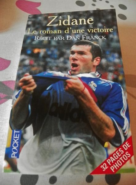 zidane ,le roman d'une victoire 3 Pradines (42)