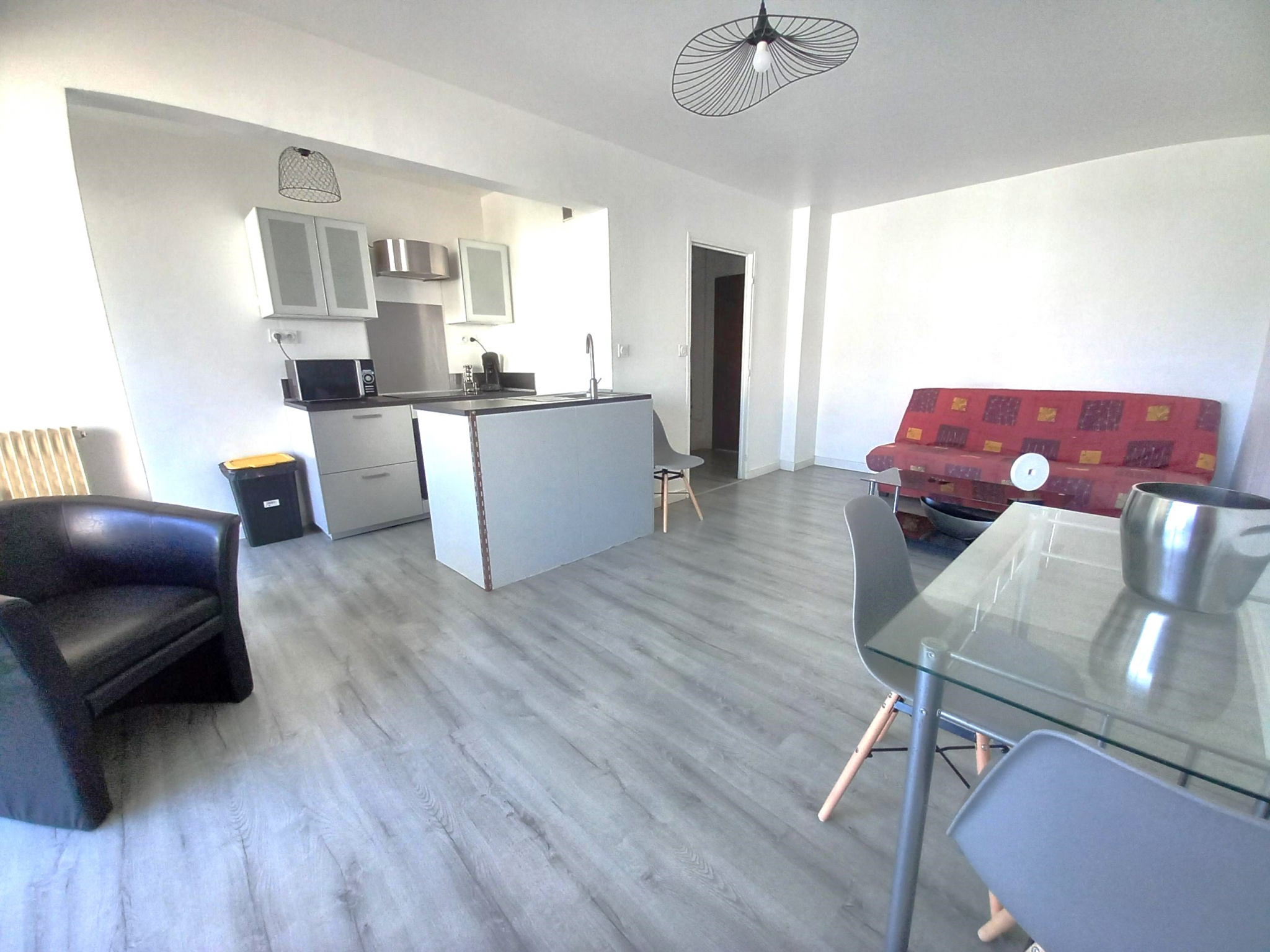 Achat T2 A Juan Les Pins 06160 Vente Appartement 1 Chambre 2 Pieces F2 A Acheter Paruvendu Fr