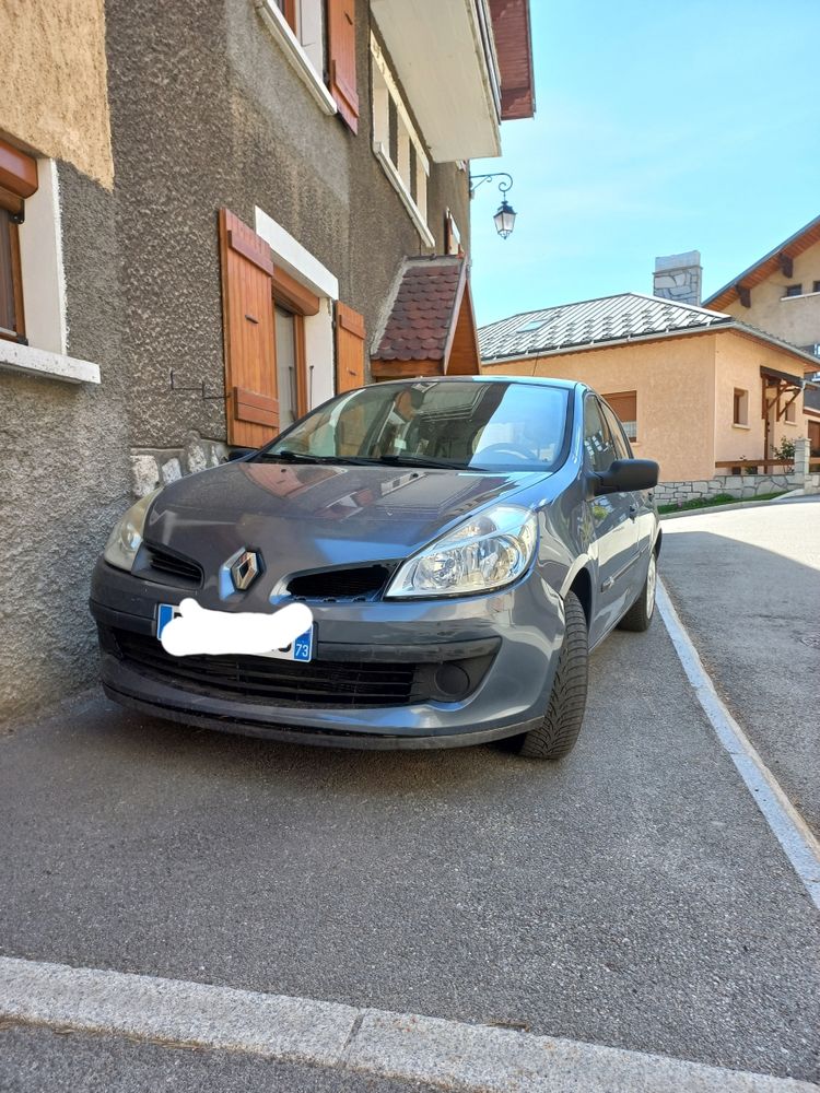Voiture Renault Clio Iii Occasion En Rhone Alpes Annonces Achat Vente De Voitures Renault Clio Iii