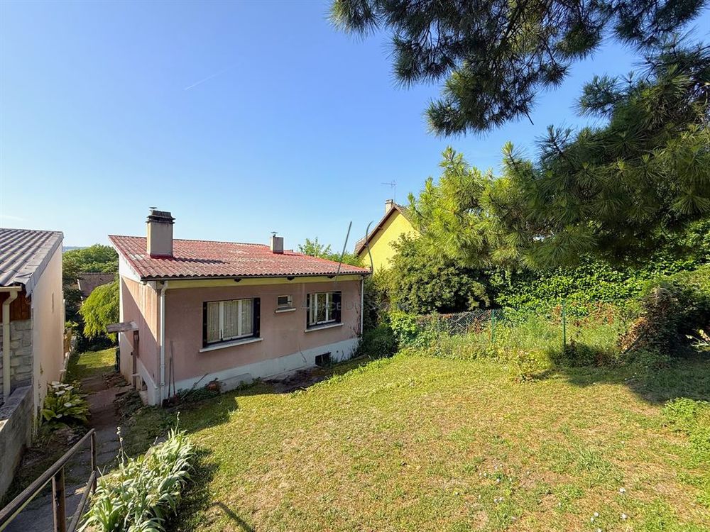 A VENDRE PAR L'AGENCE DES SABLONS - Chatou - Maison à ré....