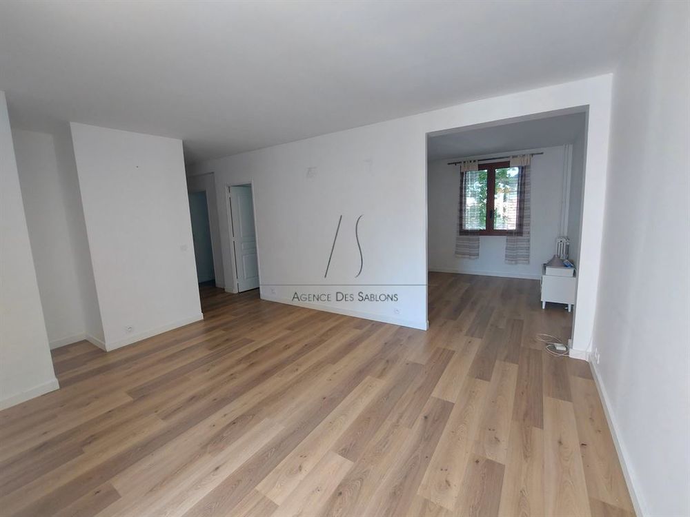 Exclusivité: Appartement de 4 pièces très lumineux et tr....