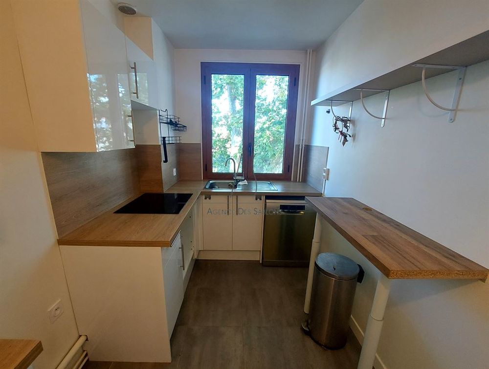 Exclusivité: Appartement de 4 pièces très lumineux et tr....