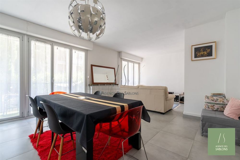 A VENDRE PAR L'AGENCE DES SABLONS - Exclusivité  À prox....