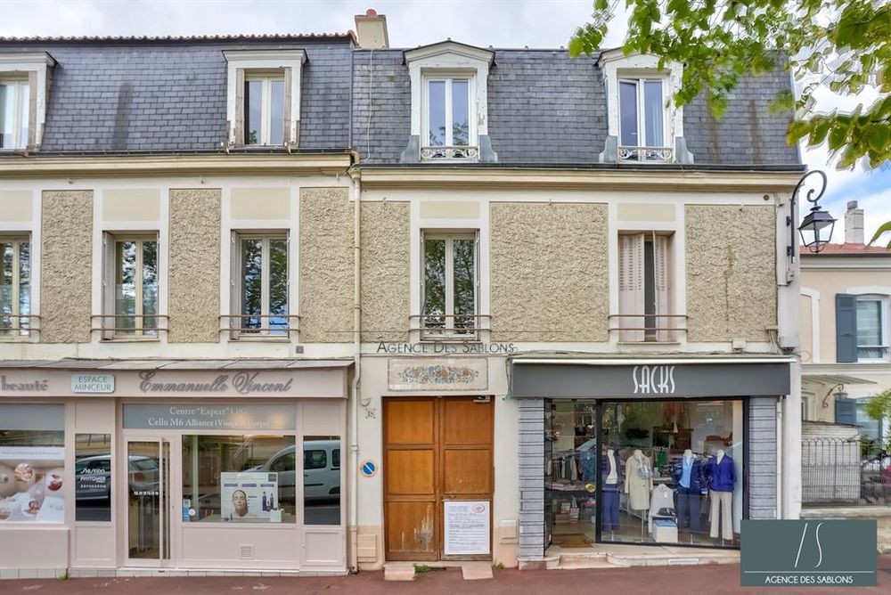 A VENDRE PAR L'AGENCE DES SABLONS - Exclusivité  En ple....