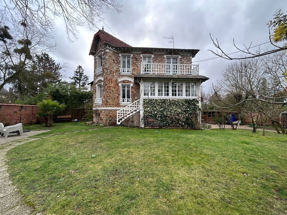 A VENDRE PAR L'AGENCE DES SABLONS - Emplacement privilég....