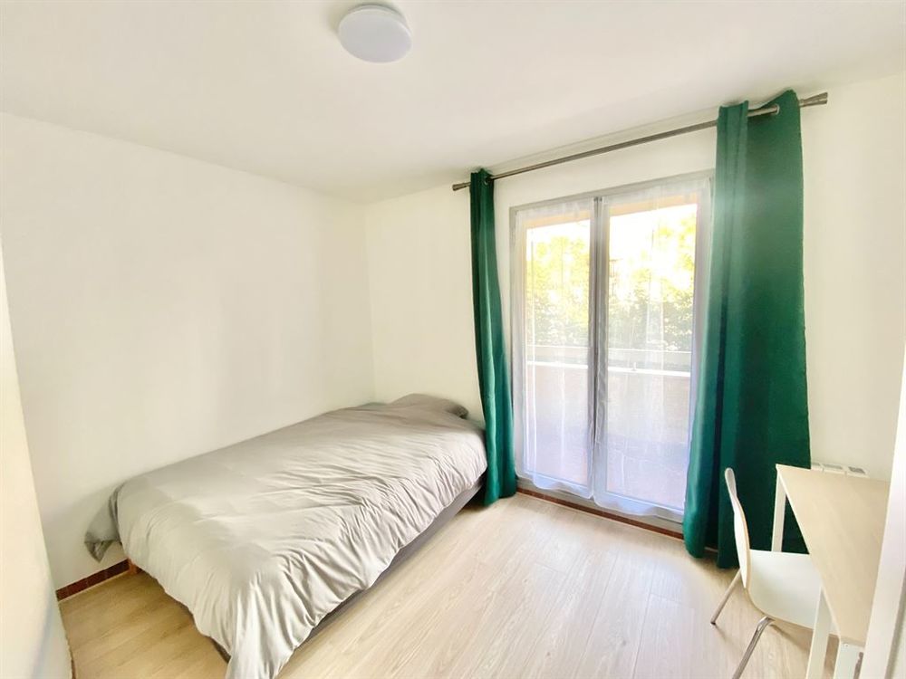 5 pièces proche Paris XIIIème