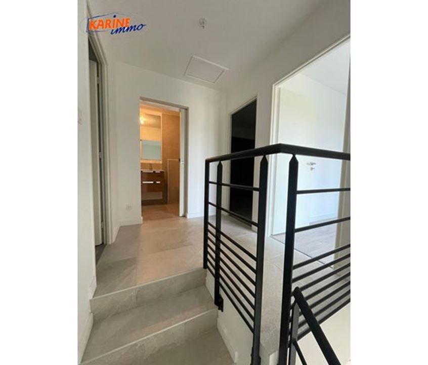 Villa - 95m ²
