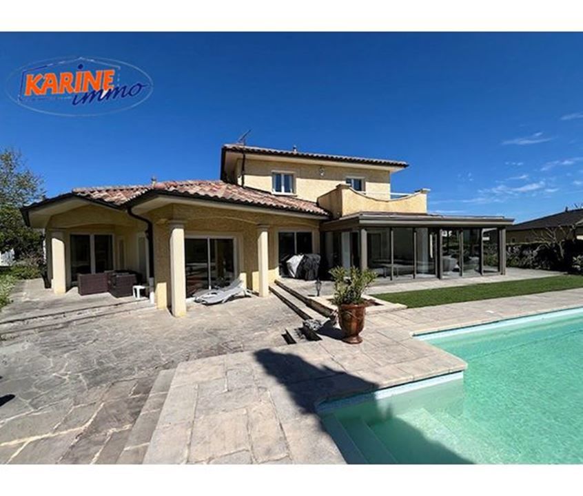 Maison - 206m ²
