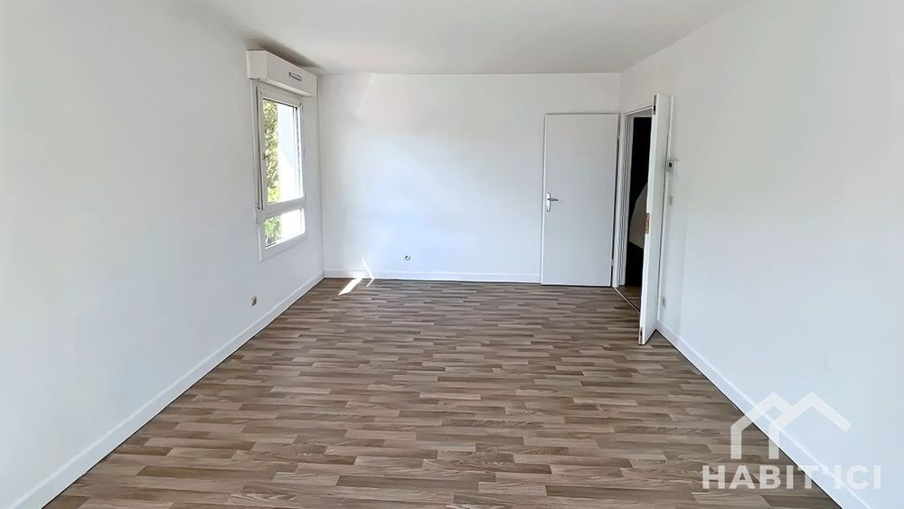 Duplex - 104.3m ²