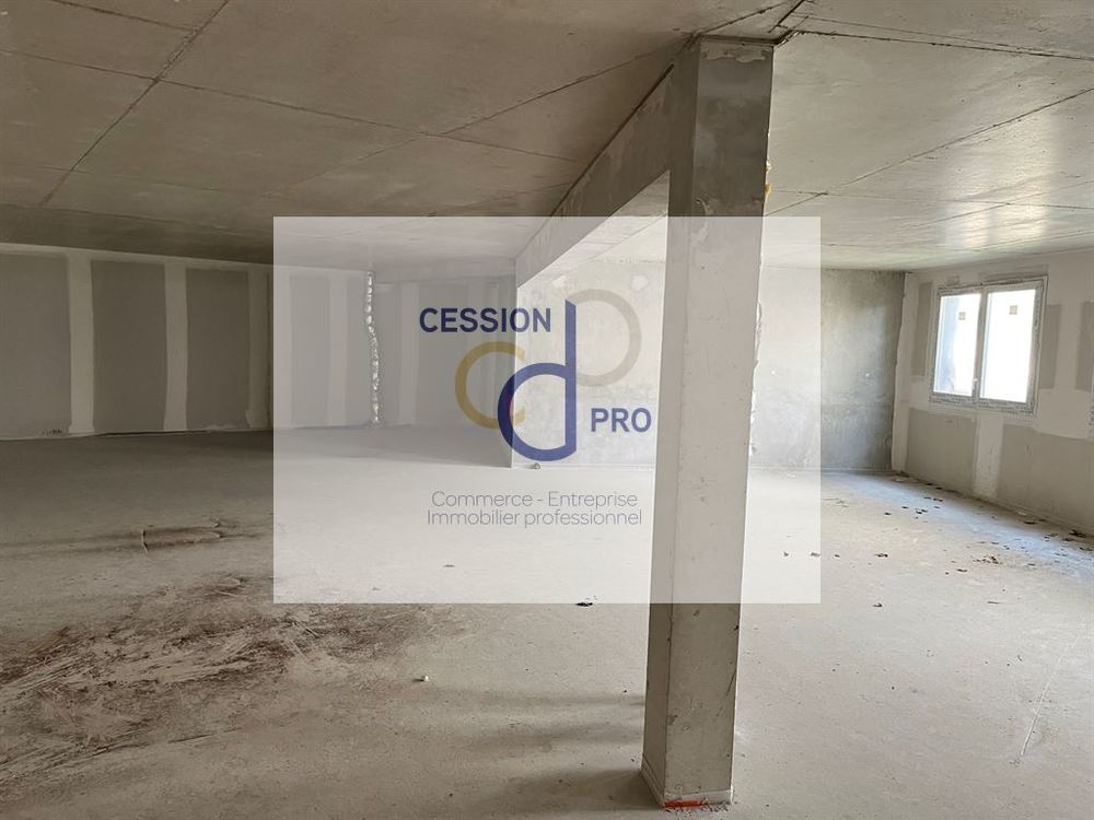 BUREAUX BRUTS A VENDRE AU CENTRE-VILLE DE NIMES 255936 30000 Nimes