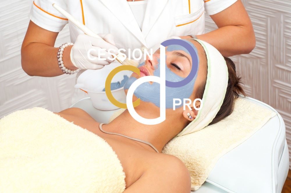 INSTITUT DE BEAUTE A CEDER SUR UN AXE TRES PASSANT AU CENTRE DE N&Icirc;MES ! 34000 30900 Nimes