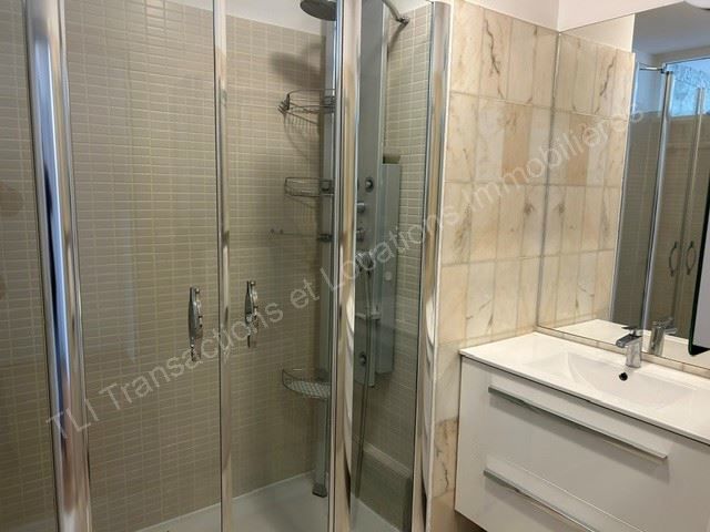 APPARTEMENT DE 74m² DIGUE DE MER