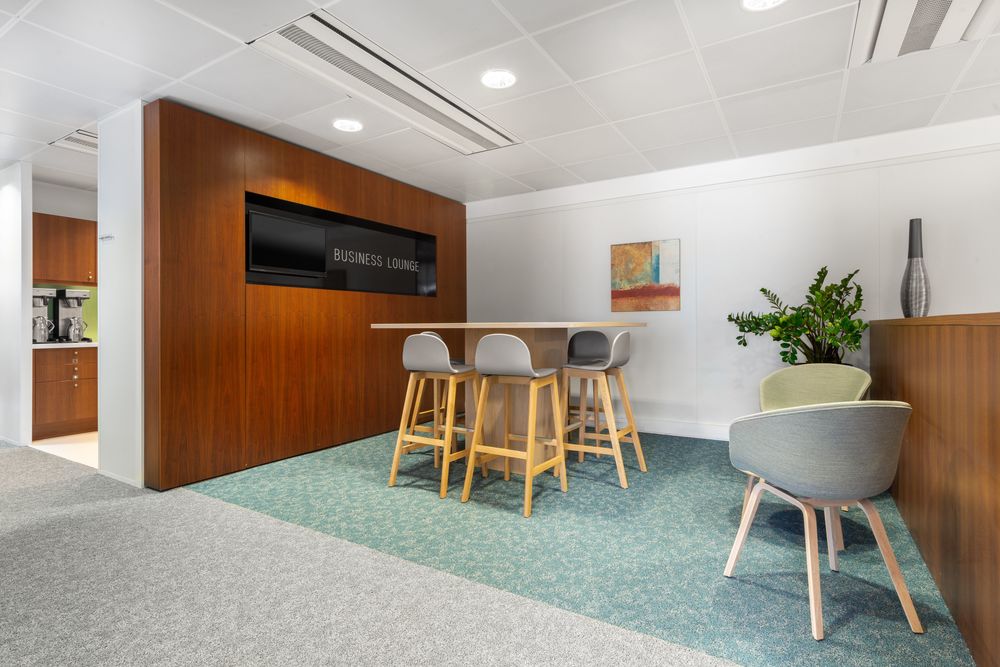 Acc&egrave;s illimit&eacute; au coworking space de Paris La Defense Tour Ariane 99 92800 Puteaux