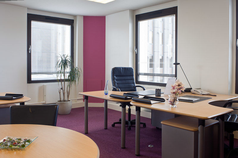 Trouvez un espace de bureau &agrave; Strasbourg Les Halles  pour 3 personnes o&ugrave; tout est pris en charge 909 67000 Strasbourg