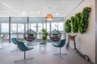 Travaillez &agrave; STOP & WORK VERSAILLES CHANTIER ou dans tout autre endroit gr&acirc;ce &agrave; notre r&eacute;seau mondial 99 78000 Versailles