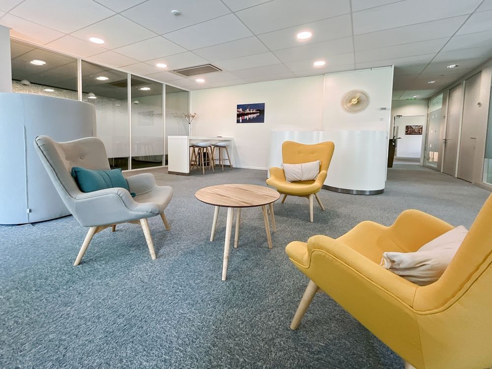 Acc&egrave;s illimit&eacute; au coworking space de Nantes Euronantes Gare 99 44000 Nantes