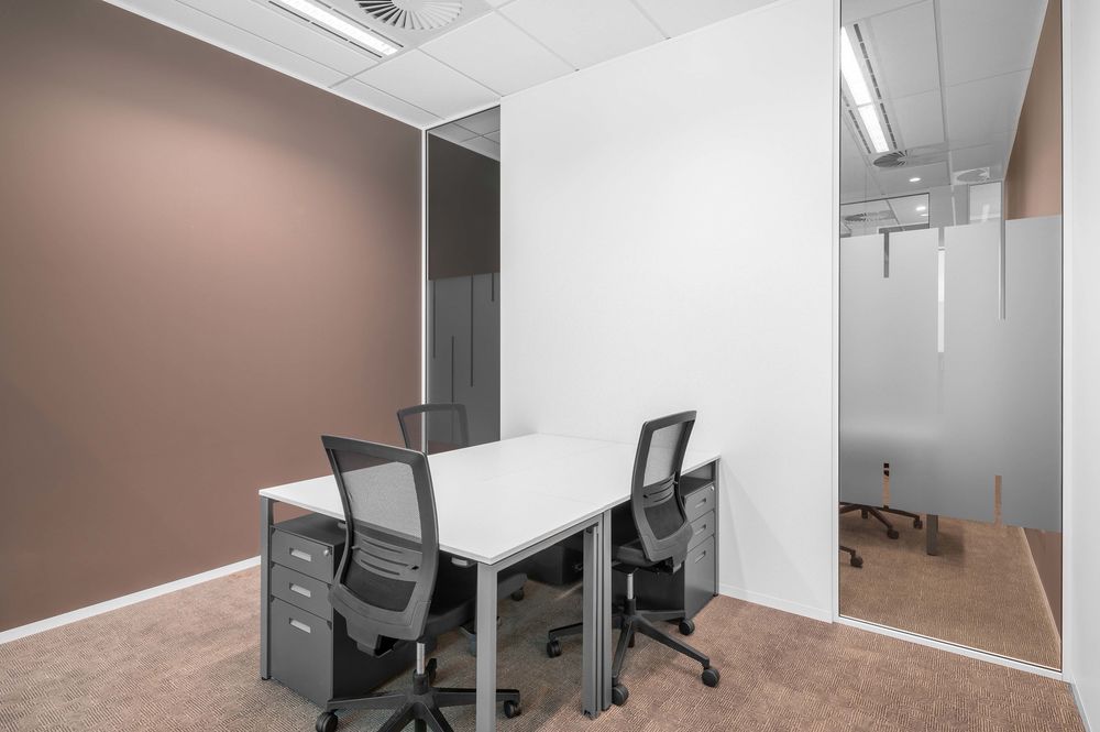 Espace de bureau priv&eacute; pour 3 personnes &agrave; Paris Pont de Neuilly 195 1329 92200 Neuilly-sur-seine