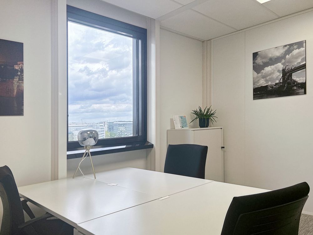 Acc&egrave;s tout inclus aux espaces de coworking &agrave; Rueil Malmaison Plaine Gare 245 92500 Rueil-malmaison