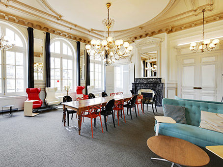 R&eacute;servez un espace de bureau ouvert pour les entreprises de toutes tailles &agrave; Paris Gare du Nord 8289 75010 Paris