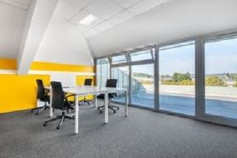 Trouvez un espace de bureau &agrave; Beauvais Stop & Work  pour 3 personnes o&ugrave; tout est pris en charge 329 60000 Allonne