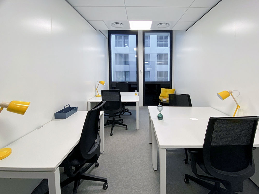 Un bureau priv&eacute; enti&egrave;rement &eacute;quip&eacute; pour vous et votre &eacute;quipe &agrave; Nice, Spaces Grand Arenas 1293 06200 Nice