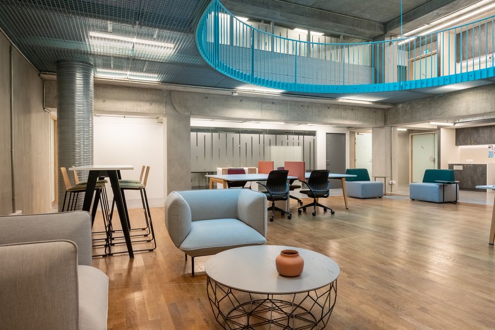 Travaillez &agrave; Paris, Avenue Parmentier ou dans tout autre endroit gr&acirc;ce &agrave; notre r&eacute;seau mondial 99 75011 Paris