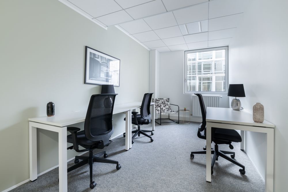 Trouvez un espace de bureau &agrave; 73 Vaugirard  pour 5 personnes  o&ugrave; tout est pris en charge 2789 75006 Paris