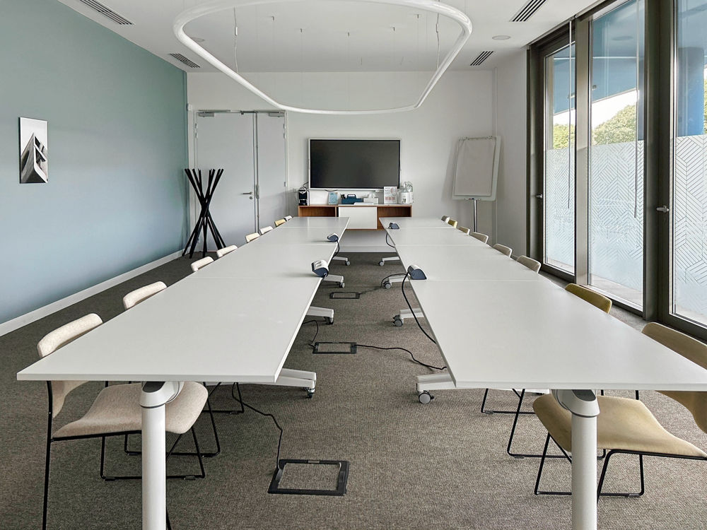 Un acc&egrave;s 24&nbsp;heures sur 24, 7&nbsp;jours sur 7 &agrave; des bureaux de coworking ouvert pour 10 personnes &agrave; Marseille, Spaces Boulevard Michelet 2599 13008 Marseille