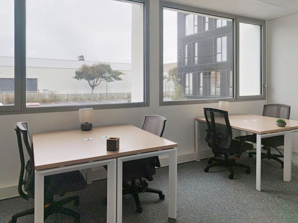 Trouvez un espace de bureau &agrave; Nantes Carquefou  pour 5 personnes  o&ugrave; tout est pris en charge 1049 44470 Carquefou