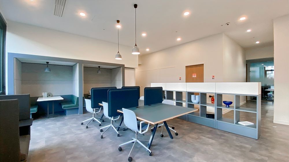 R&eacute;servez un bureau partag&eacute; ou un espace de coworking &agrave; Paris, Tribu Building 249 75019 Paris