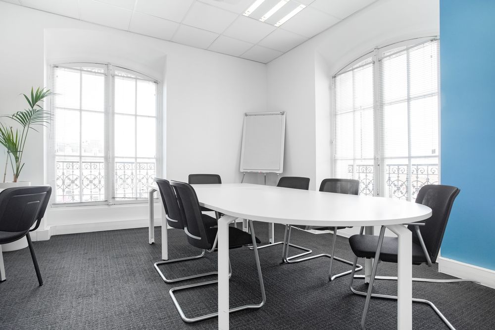 Acc&egrave;s tout inclus &agrave; des espaces de bureau professionnels pour 10 personnes &agrave; Bordeaux Gare de Bordeaux 2599 33800 Bordeaux