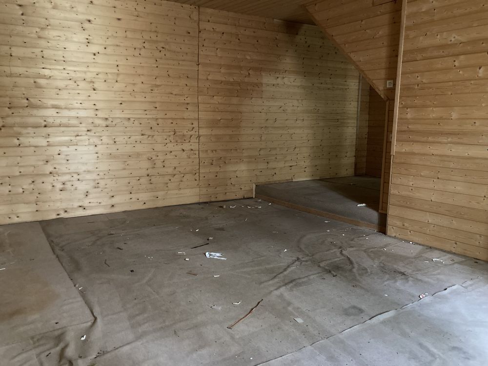 Local centre ville sur deux niveaux 135000 25000 Besan�on