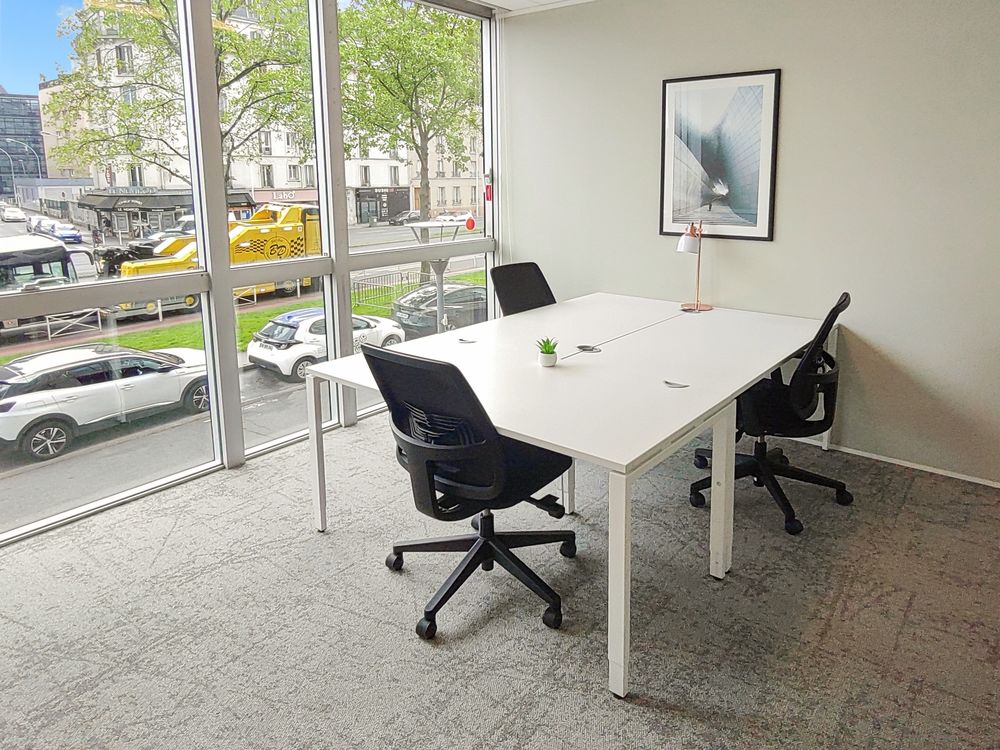 Trouvez un espace de bureau &agrave; Montrouge, Up On  pour 3 personnes o&ugrave; tout est pris en charge 1099 75014 Paris