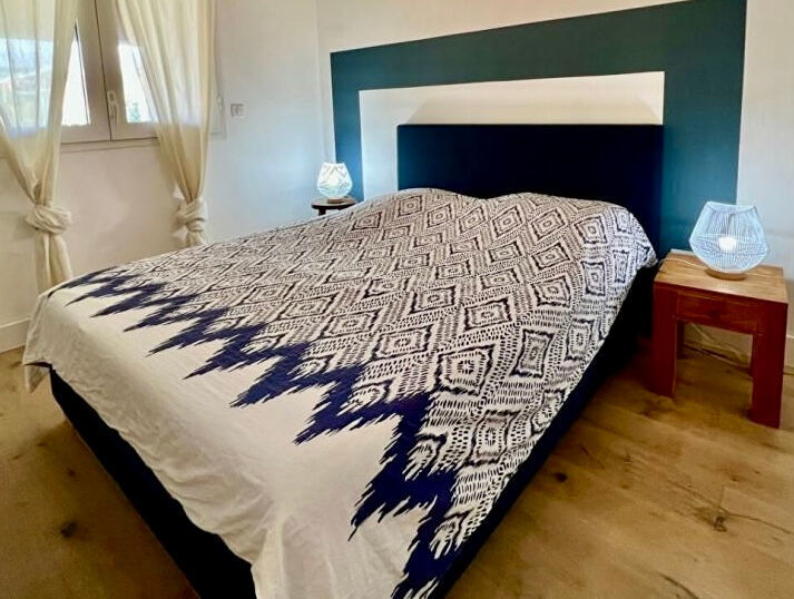 ORPI - Saint Gilles Les Hauts Appt Duplex 4 pièce(s) 95.53 m2 VUE MER