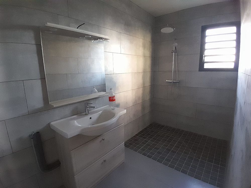 ORPI - MAISON NEUVE DE TYPE F4 A PETIT ILE