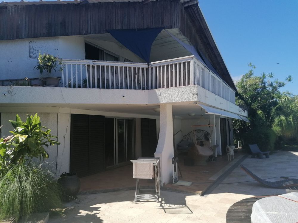 ORPI-BOUCAN CANOT PROPRIETE 275M²