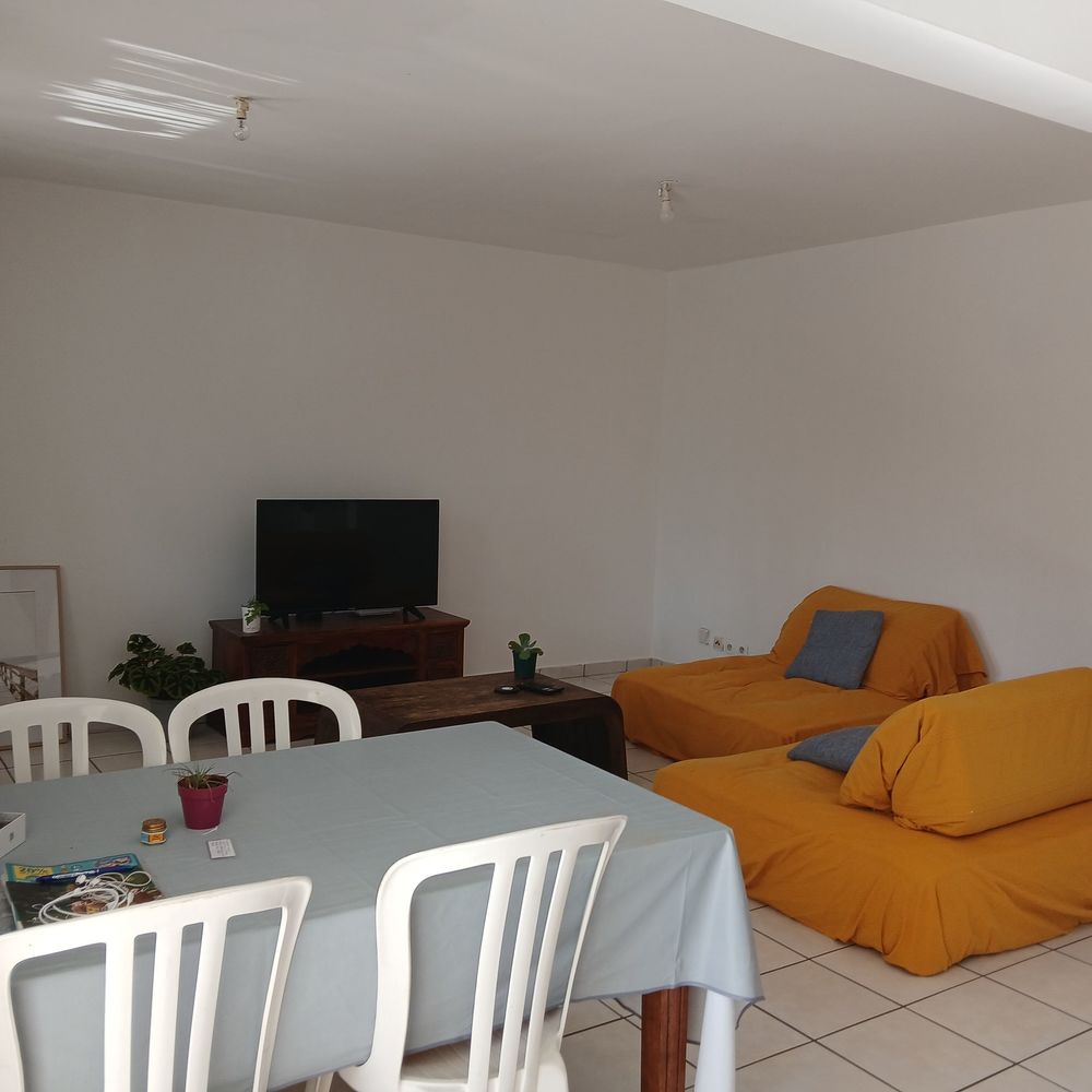 ORPI - SAINT PIERRE APPARTEMENT/DUPLEX T4 VENDU MEUBLE