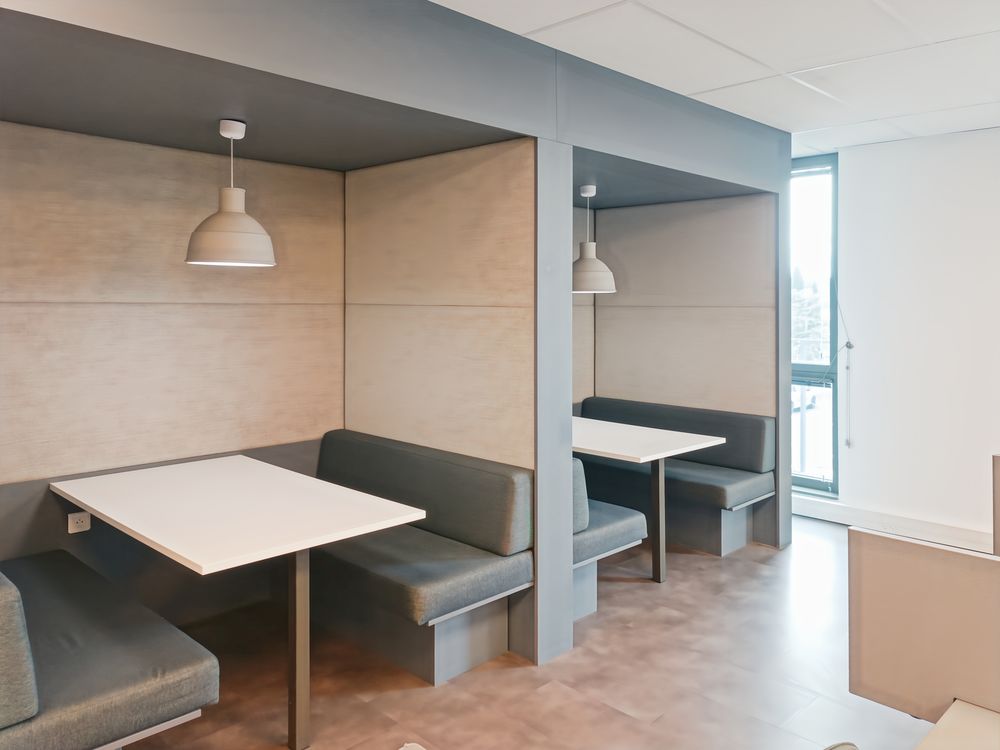 Acc&egrave;s aux espaces de coworking professionnels de Aix-en-Provence, Regus Aix Les Milles 139 13100 Aix-en-provence