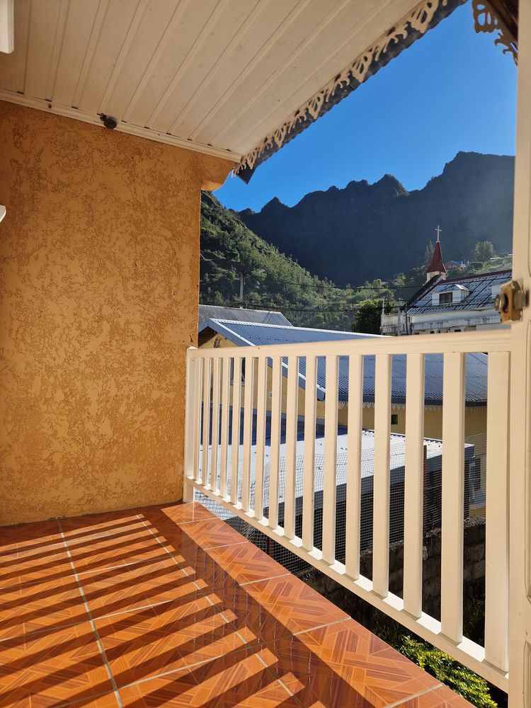ORPI - CILAOS MAISON 170M²
